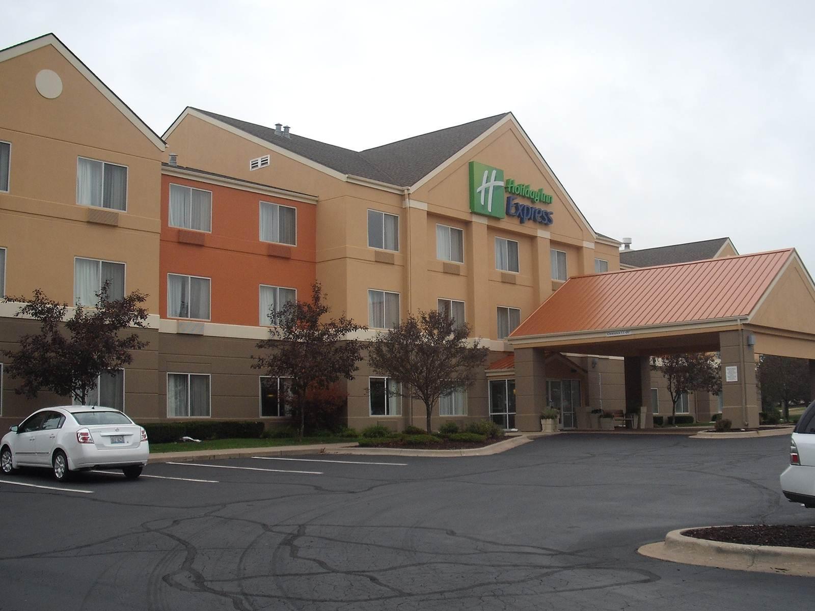 Holiday Inn Express Lapeer By Ihg Екстериор снимка